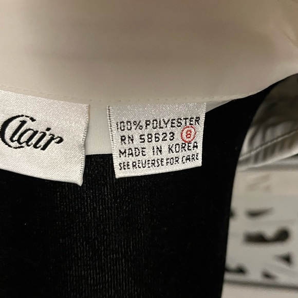 YVES St.CLAIR SIMPLY ELEGANT OFF WHITE SILKY BUTTON UP LONG SLEEVE TOP - Picture 9 of 9